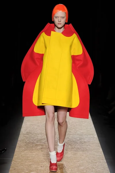 Look 26